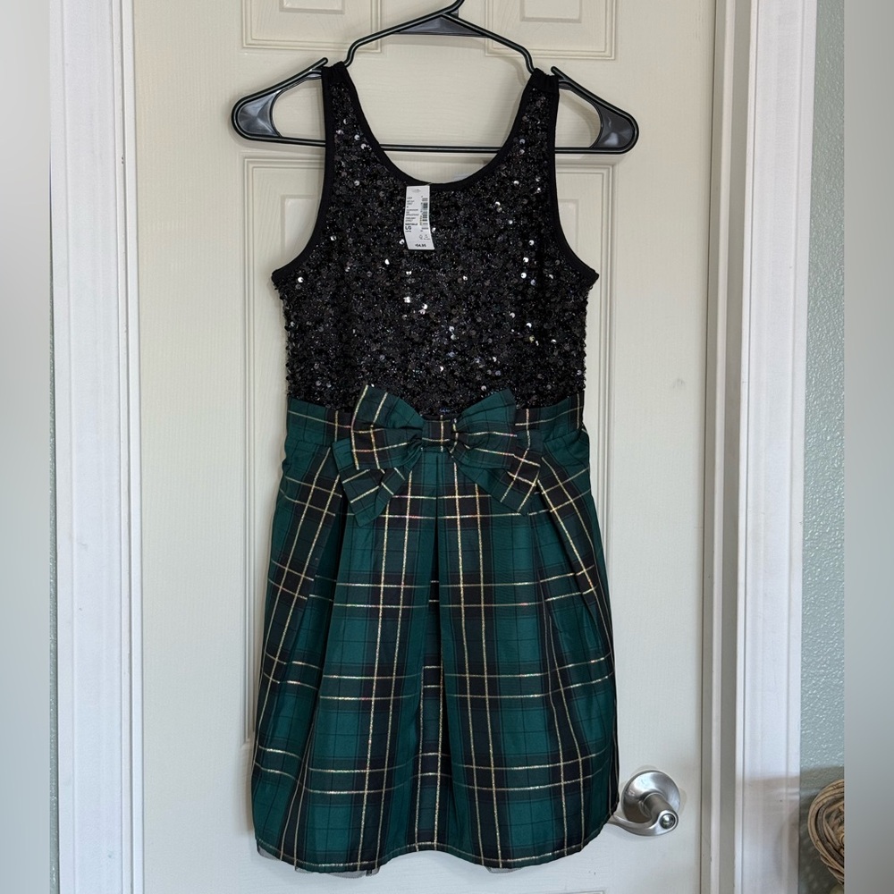NWT The Children’s Place Girl’s Large size 10/12 Sequined Plaid Dress with Bow